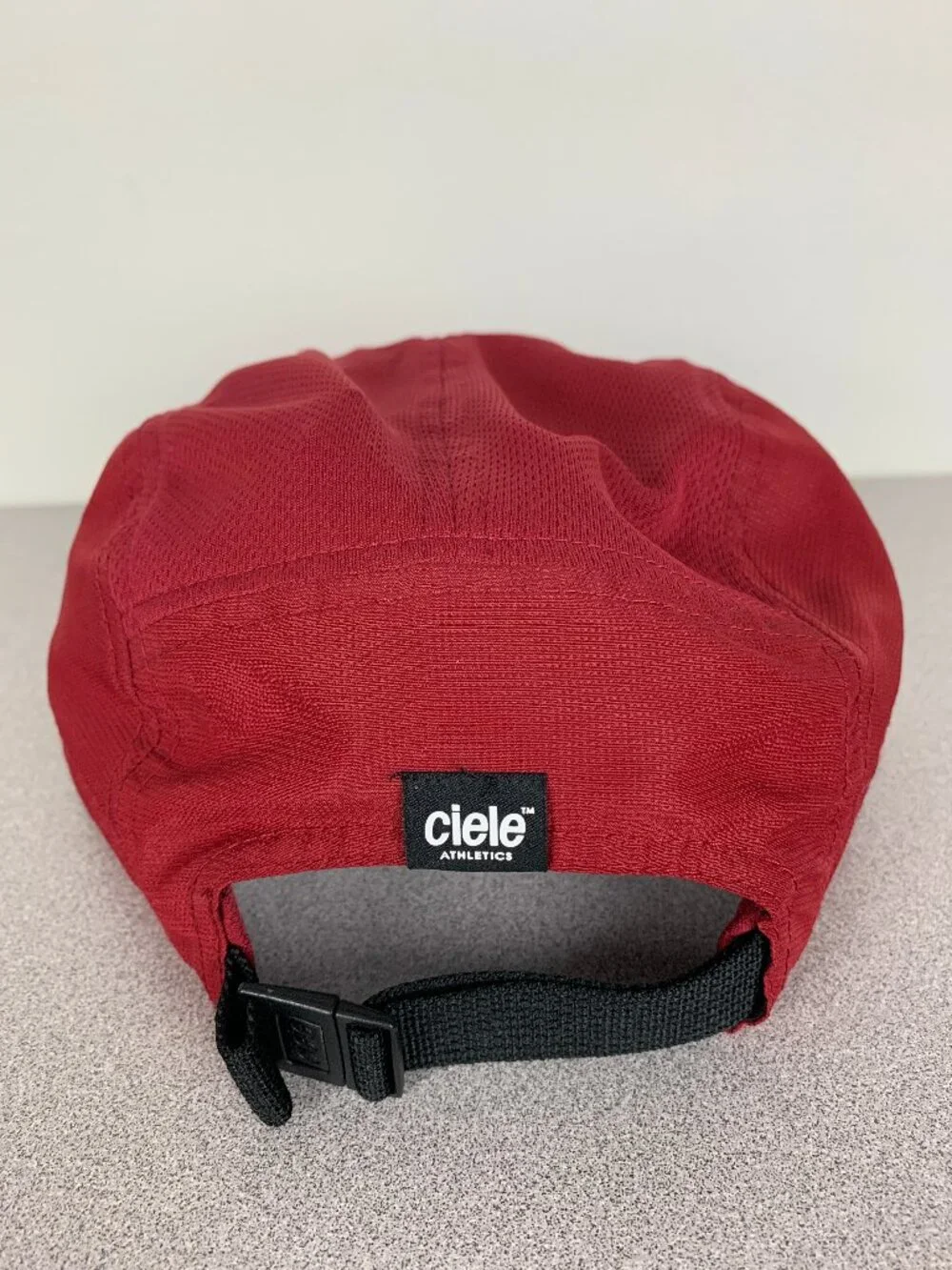 Ciele Athletics Coolwick Red Hat Cap 58 cm Adjustable - Picture 8 of 8